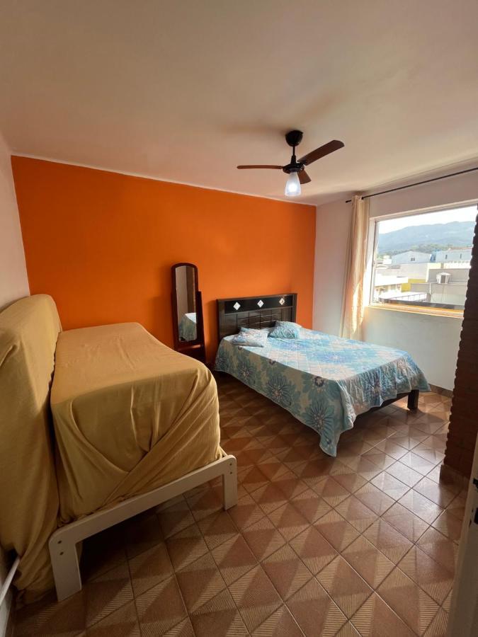 Apartamento No Centro De Caraguatatuba. Buitenkant foto